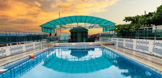 IRAJ DOLPHIN RESORT